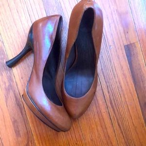 Modern Vintage Cognac platform heels sz 38
